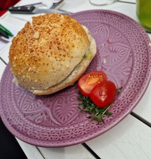 Bravocado at Café Frida in Ulm