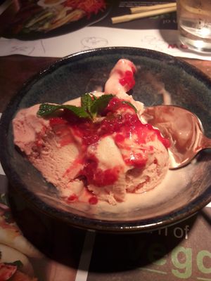 Glace fraise basilic fait maison at Wagamama - Covent Garden in London