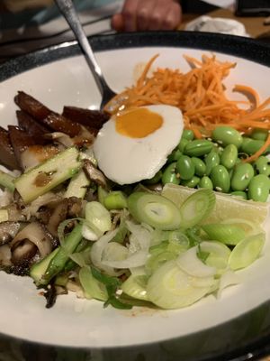 
avant gard'n
barbecue-glazed seitan. coconut + sriracha vegan ‘egg’. grilled shiitake mushrooms. asparagus. brown rice at Wagamama in Dorchester