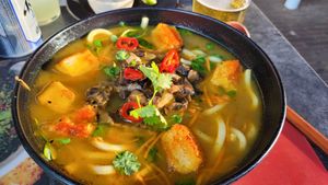 Vegan curried ramen at Wagamama in Exeter