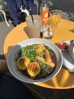 Breakfastt  at Pipoca Vegan in South West London