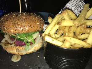 w fries at La Madriguera Craft Beer in Malaga