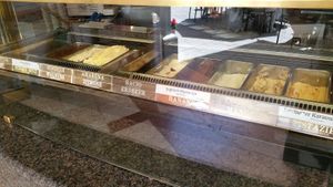 Sorbets and dairy ice cream ("Milchspeiseeis") at Eiscafe Dolomiti in Konstanz