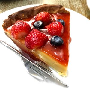 Vegan fruit and custard tart - deliciously refreshing! at La Duchesse in North London