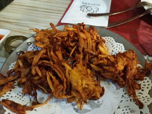 Veg pakoras at Nirvana in Seoul