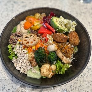 All-in-one bowl  at Cosme Kitchen Adaptation in Osaka