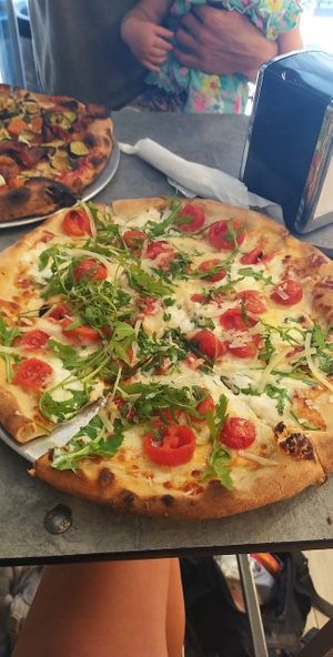 Glutenfree Pizza (but only vegetarian) at Timilia in Palermo