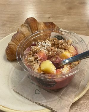 Vegan acai bowl and vegan croissant   at Dean & David - Hauptbahnhof Express in Berlin