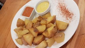 Bravas at Raices in Pamplona