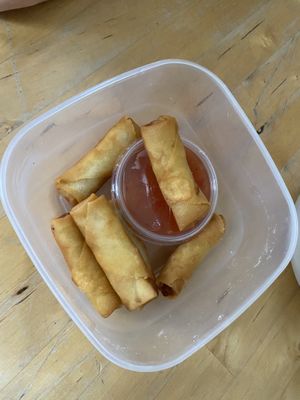 spring rolls filled with vegetables  at Nammi in Berlin