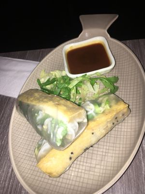  summer rolls with tofu, glass noodles and vegetables  at Nammi in Berlin