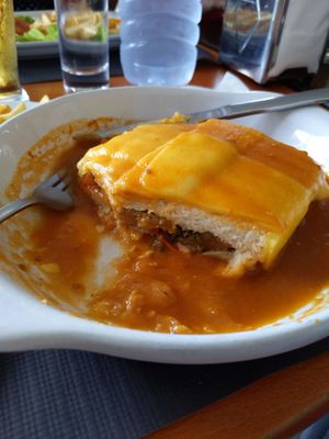 The vegan francesinha at Spacos in Vila Praia De Ancora