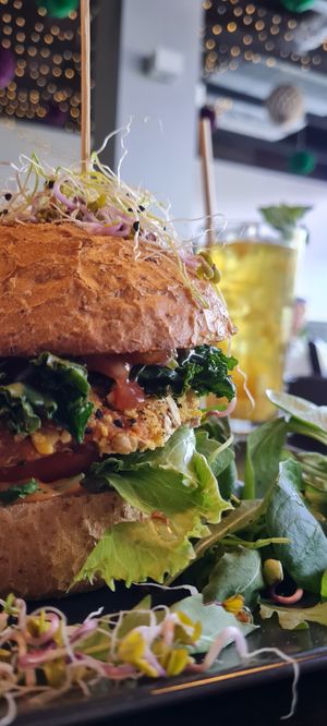 Burger at Szczaw & Mirabelki in Poznan