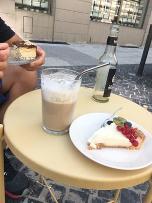 Tarta i mocca at co Jak co in Poznan
