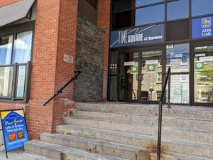 entrance from Murray Street at Peace-Garden in Ottawa