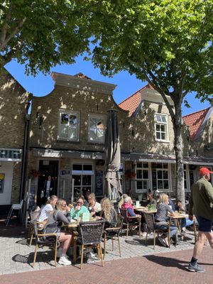 Outside  at Leut in Oost-vlieland