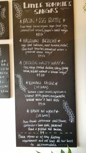 2 x vegan options / 1 x veggie option on the board at Tom Thumb in Paraparaumu Beach