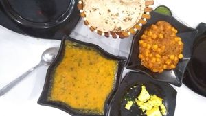 Indian food at Mr Naan & Mrs Idly in Kuala Lumpur