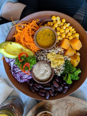 Vegan bowl. Yummers at Little Ingka in Kerobokan Kelod