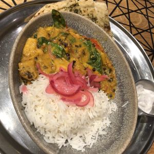 Vegan curry at LGW - Giraffe - ST in Horley