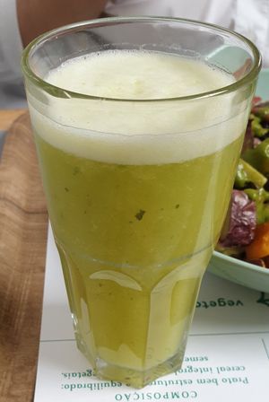 Pinnaple juice at Grow Healthy in Lisbon
