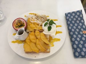 Mango toast is yummy at Avos & Mango in Hoi An