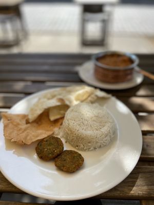 Business lunch - 2) Hara Bhara Kebab, Papadam, rice, naan  at Wok n Kurry in Riga
