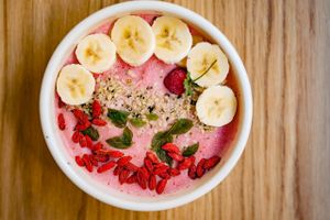 pink cadilac smoothie bowl at Rubik's Superfood & Coffee in Patras