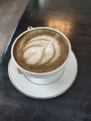 hojicha oat latte at STOR in Warsaw