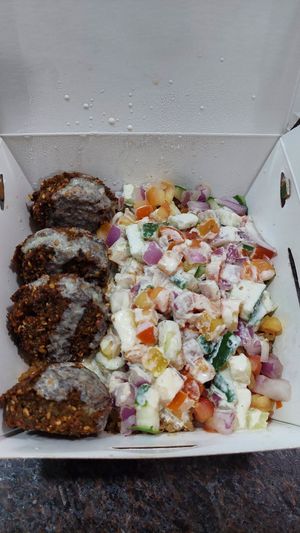 Couscous e falafel at Haya Falafel in Sao Paulo