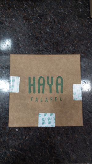 Couscous e falafel at Haya Falafel in Sao Paulo