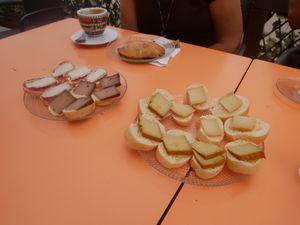 Trying out vegan cheese at Pasteleria Serra in Gandia