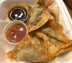 Fried avocado “cream cheese” wontons  at Delish in Temecula