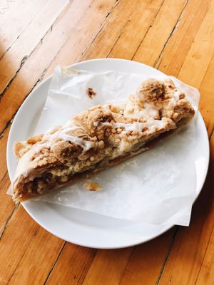 Vegan Peach Cobbler Pastry at Sweetpea Baking Company in Portland