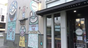 Street view  at Sweetpea Baking Company in Portland