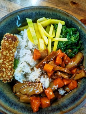 Buddah Bowl at Le's Cyclo in Potsdam