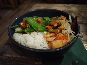 Cyclo's Bowl (vegan "chicken") at Le's Cyclo in Potsdam