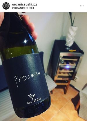 BIO.VEGAN Prosecco! at Organic Sushi in Prague