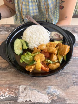 Sweet and sour chicken   at Cameleon Vegetarian Bean Curd in Kuala Lumpur