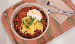 Spicy Chili sin Carne (Vegan chili bowl) for $13.95 at Le Botaniste - Soho in New York City