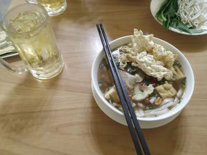 I don't remember the name of the soup, it's delicious (40000vnd) The ice tea is really nice because it's cold tea with ice and no sugar. at Sala in Ho Chi Minh City