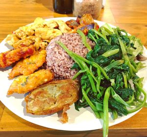Vegan buffet  at Give Cafe in Canggu
