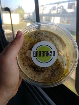 Hummus to go! I leave Vienna today and I taste this today I grabbed another for my travel to Praga at Garbanzo - Falafel & Hummus Bar in Vienna