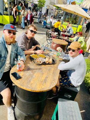 Street food in Ottakring at Garbanzo - Falafel & Hummus Bar in Vienna