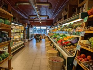 Fresh produce at Herb and Spice in Ottawa