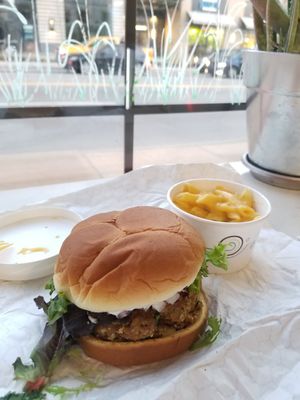 Basic burger with Mac and Cheeze at Unburger Grill in Dearborn