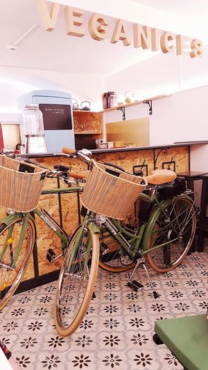 Vegsn Grocerie, coffee shop ans experiencesxxx at Veganices in Tavira