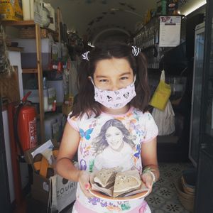 Happy children at Veganices in Tavira