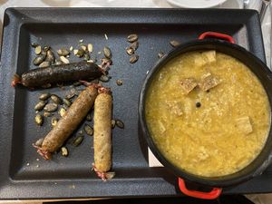 Dry and expansive   at Güjžina - Green One Bistro in Ljubljana