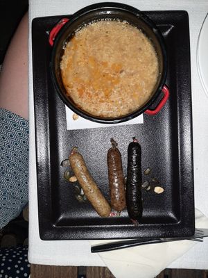 Sausages at Güjžina - Green One Bistro in Ljubljana